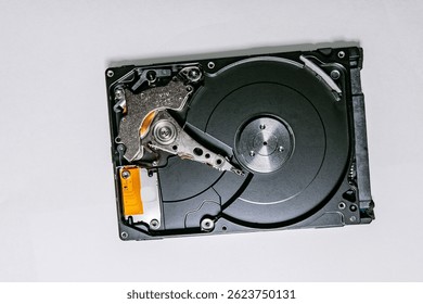 Internal component process structure of high speed solid state mechanical hard drive