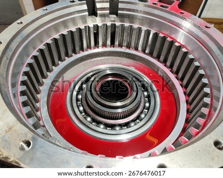 Internal planetary gear automatic transmission with automatic transmission fluid.