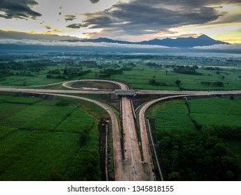 Intersection Of Toll Roads At Route Malang Pandaan 