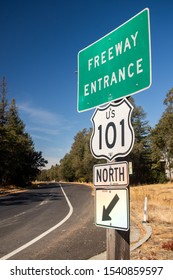 Interstate Signs For Exit Leading Onto US 101 In Windsor, California. 