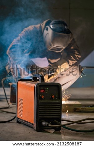 Inverter welding machine. Equipment for welding both ferrous and non-ferrous metals. MMA welding.