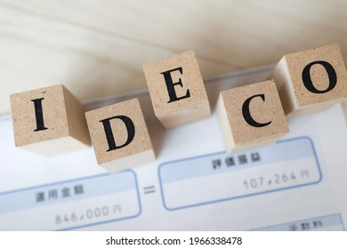 Investment Reports For Defined Contribution Pension Plans. Translation: Investment Amount. Valuation Gains And Losses. Fees.