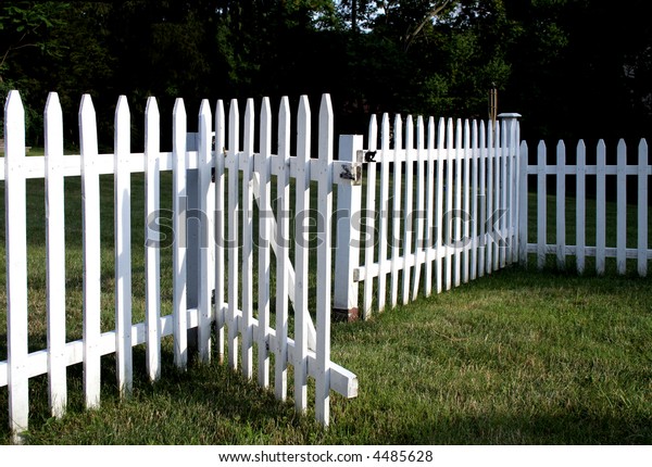 Inviting White Picket Fence Gate Opened Transportation Stock Image 4485628 - white picket fence gate roblox