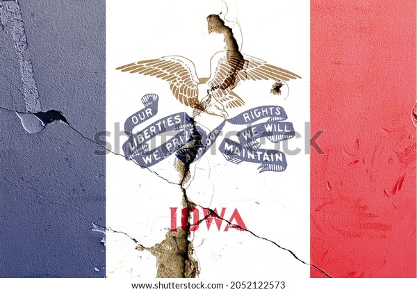 Iowa
State Flag icon grunge pattern painted on old weathered broken wall
background, abstract US State Iowa politics economy election
society history issues concept texture
wallpaper
