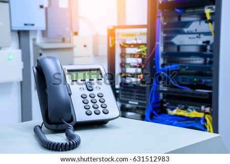 IP Telephone for network administrator support in data center room