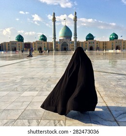 An Iranian woman is going to jamkaran mosque to pray. Qom,iran
