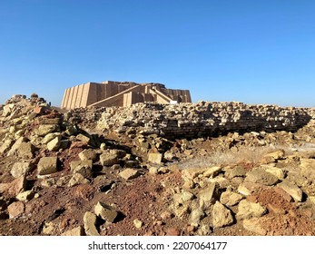 Iraq, Ziggurat Building In Mesopotamia, Nin Makh Building