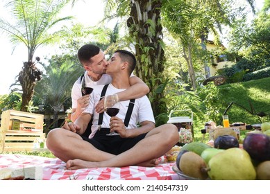 IRECE, BAHIA, BRAZIL - MAY 31, 2019: Gay Wedding, Gay Wedding Training Photography, Gay Wedding Party 