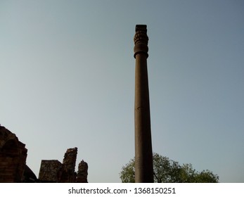 Iron Pillar In Qutab/Qutub (Qutb) Minar New Delhi,India