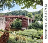 IRONBRIDGE TELFORD SHROPSHIRE HISTORIC UK TOURIST ATTRACTION 