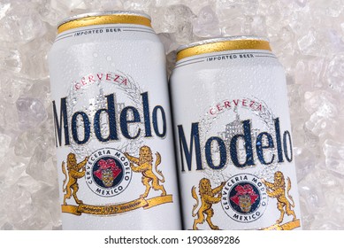 IRVINE, CALIFORNIA - MARCH 21, 2018: Two Cans Of  Modelo Especial On Ice Closeup. First Bottled In 1925, Modelo Especial Is The Number 2 Imported Beer In The U.S. By Case Sales.