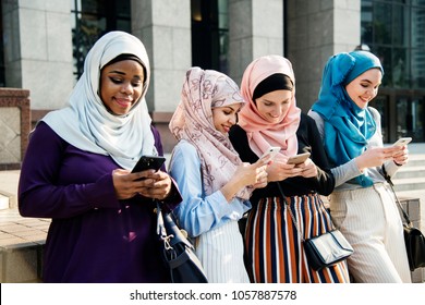 Islamic girls pakistani Pakistani Muslim
