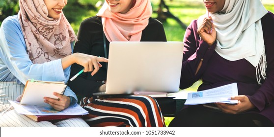 Islamic women working together - Powered by Shutterstock