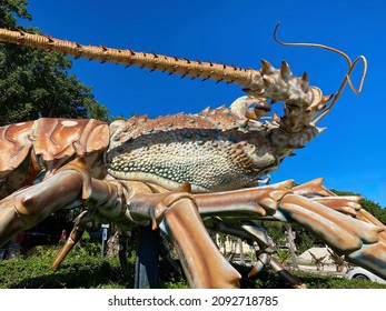 Islamorada, Florida Keys - 2021: Betsy the Giant Lobster, anatomically correct Florida spiny lobster, made of fiberglass by sculptor Richard Blaze roadside attraction at Rain Barrel Artesian Village.