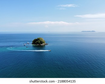 Island hopping in Tioman Island in Malaysia - Shutterstock ID 2188054135