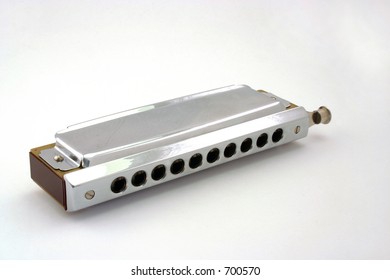 Isolated Chromatic Harmonica