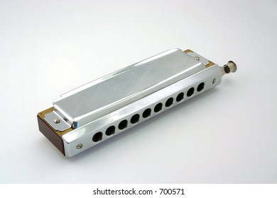 Isolated Chromatic Harmonica