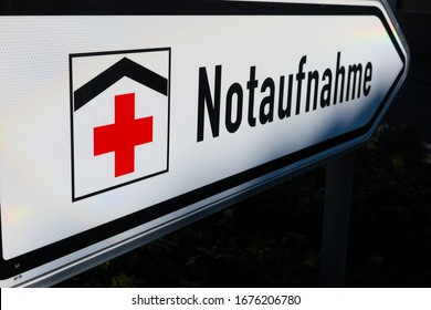 Notaufnahme Images, Stock Photos & Vectors | Shutterstock