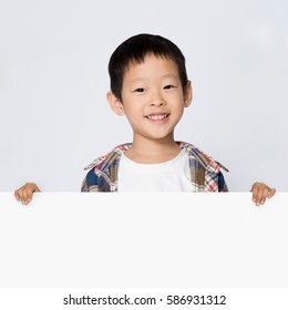 Chinese Boy Bilder Stockfotos Und Vektorgrafiken Shutterstock