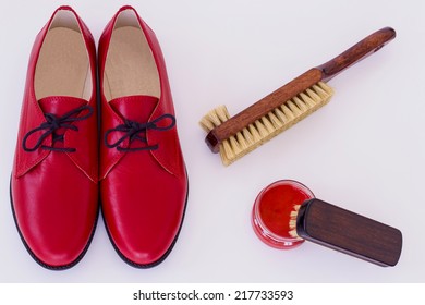 red polish for shoes