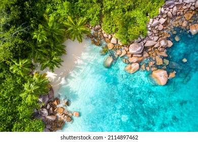 Isolated small beach in the bay of Anse Lazio beach, Praslin, Seychelles
