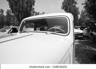 ISRAEL, PETAH TIQWA - MAY 14, 2016:  Exhibition of technical antiques. Classic Citroen car in Petah Tiqwa, Israel.