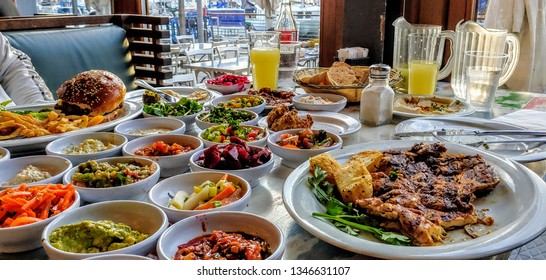 Israeli Food In Tel Aviv