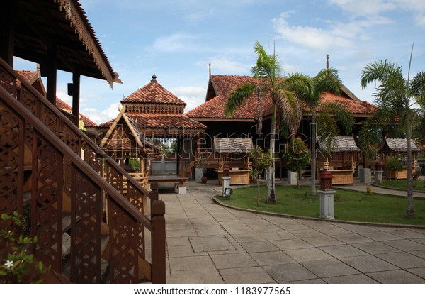 Istana Tengku Long Kuala Besut Terengganu Stock Photo Edit Now 1183977565