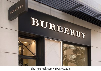 ISTANBUL - AUGUST 12, 2017: Signage And Store Window Of British Luxury Fashion Brand's Store In Nisantasi / Istanbul That Is A Popular Shopping And Residential District.