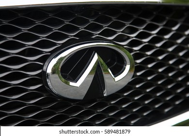 infiniti car stock symbol