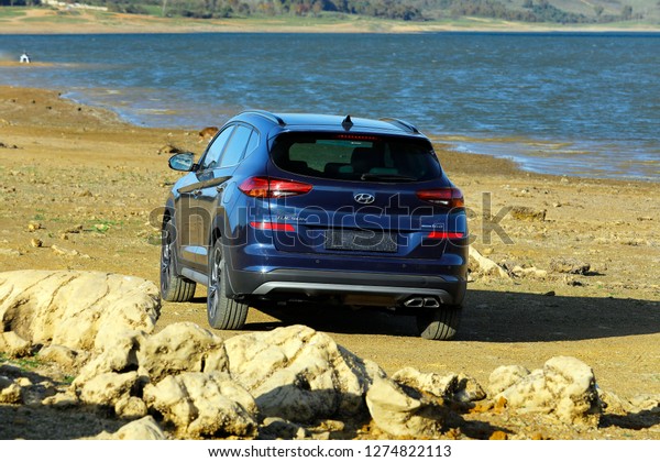 ISTANBUL - JANUARY 05, 2019: Hyundai Compact\
SUV model new Tucson. Hyundai, the automotive industry\'s fifth\
largest automobile manufacturer in the\
world.