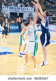 ISTANBUL - JANUARY 20: Igor Rakocevic (18) Releases A Basket At THY Euroleage Top 16 Championship Basketball Game, Efes Pilsen Vs Montepaschi Siena January 20, 2011 In Istanbul, Turkey