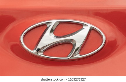 Hyundai Logo Images Stock Photos Vectors Shutterstock