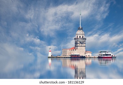 Istanbul Maiden Tower (kiz Kulesi) 