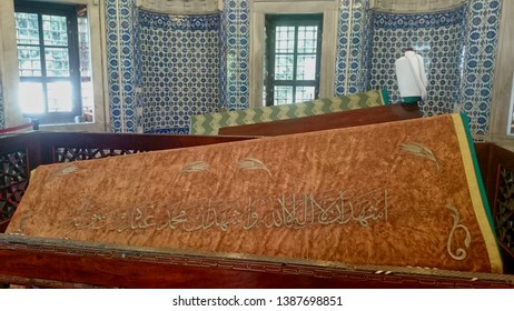 Istanbul, Turkey 05/18/18
 Tomb Of Suleyman Inside Mosque