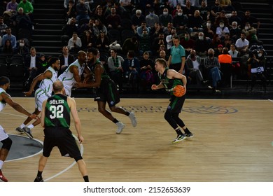 Istanbul, Turkey, 08.03.2022: Darussafaka Basketball Team Vs Tofas Basketball Team During Basketball Champions League At Volkswagen Arena.