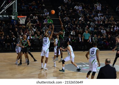 Istanbul, Turkey, 08.03.2022: Darussafaka Basketball Team Vs Tofas Basketball Team During Basketball Champions League At Volkswagen Arena.