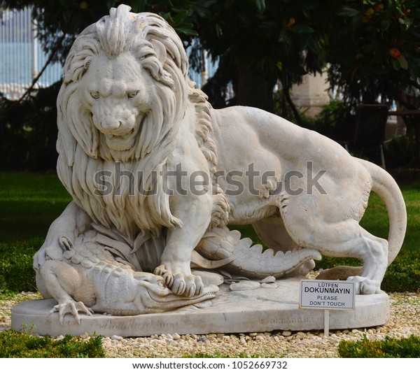 Istanbul Turkey 09 30 13 Lion Stock Photo Edit Now 1052669732 - 