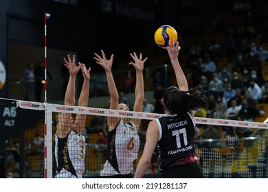 ISTANBUL, TURKEY - APRIL 03, 2022: Annie Mitchem In Action During Vakifbank Vs Kuzeyboru Turkish Sultans League Match In Vakifbank Sport Hall