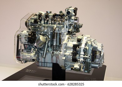 40 Dci engine Images, Stock Photos & Vectors | Shutterstock