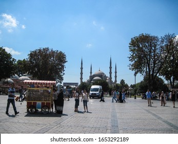 ISTANBUL TURKEY - AUGUST 20, 2018: Group Of Tourists Near Museum The Cathedral Of St. Sophia. Hagia Sophia A Symbol Of The 