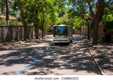 Istanbul Turkey; Battery Powered Cars For Transportation In Büyükada. There Were Phaetons (horse-drawn Carriages) In The Past. 4 July 2022