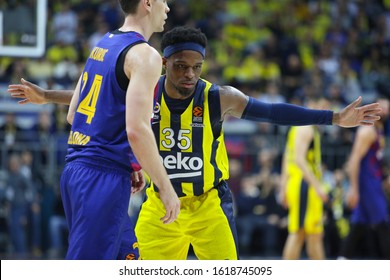 ISTANBUL / TURKEY - JANUARY 16, 2020: Bobby Dixon Defending Kyle Kuric During EuroLeague 2019-20 Round 20 Basketball Game Between Fenerbahce And Barcelona.