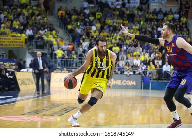 ISTANBUL / TURKEY - JANUARY 16, 2020: Luigi Datome And Victor Claver In Action During EuroLeague 2019-20 Round 20 Basketball Game Between Fenerbahce And Barcelona.