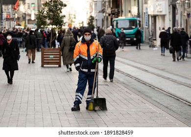 ISTANBUL, TURKEY - JANUARY 5, 2021. Street Cleaner On Istiklal Avenue.