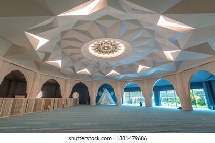 Mosque Interior Images Stock Photos Vectors Shutterstock