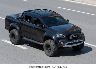 Mercedes Benz X Class Images Stock Photos Vectors Shutterstock