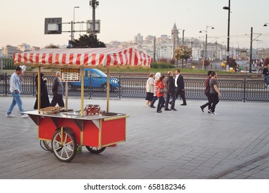 84,949 Food trolley Images, Stock Photos & Vectors | Shutterstock