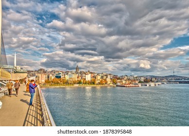 Istanbul, Turkey - November 2020 : Cityscape And The Golden Horn In Autumn, HDR Image