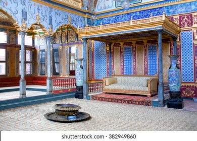 Throne Room Images Stock Photos Vectors Shutterstock